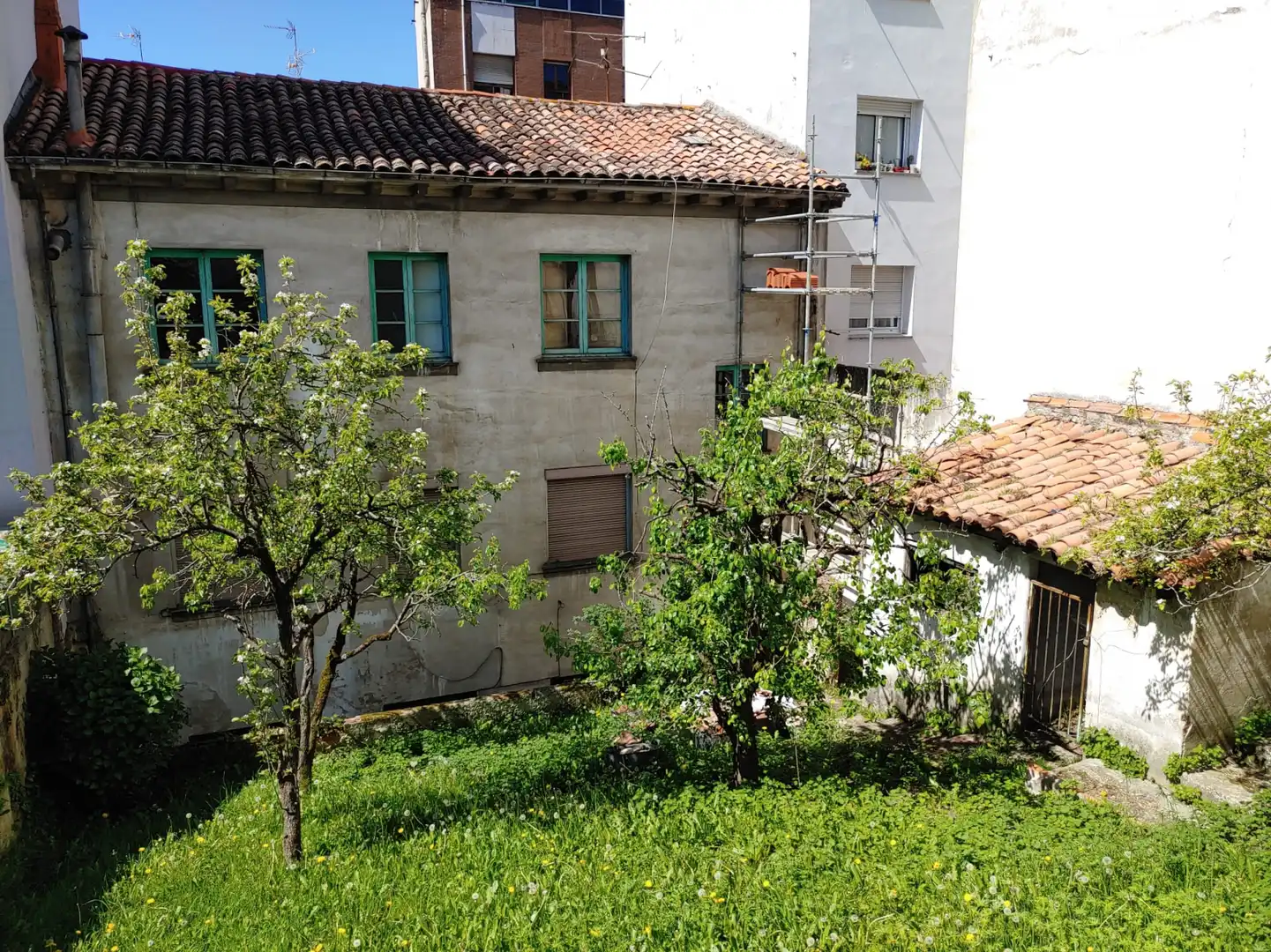 Terreni e lotti in vendita a AVDA. DE GIJON, imagen 3