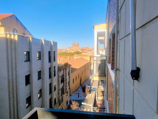 Piso en Alquiler en Calle Santa Clara, 17 en San Esteban - San Cristóbal