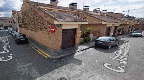 Foto 3 de Casa adosada en venda a Torrijos, Toledo