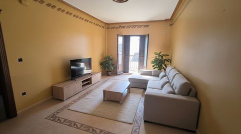 Piso en venta en Castellar, 3 dormitorios.