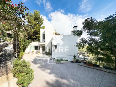 Haus mit Balkon zum Verkauf in Tulipa