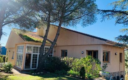 House or chalet for sale in Calle Isaac Albéniz, Hoyo de Manzanares