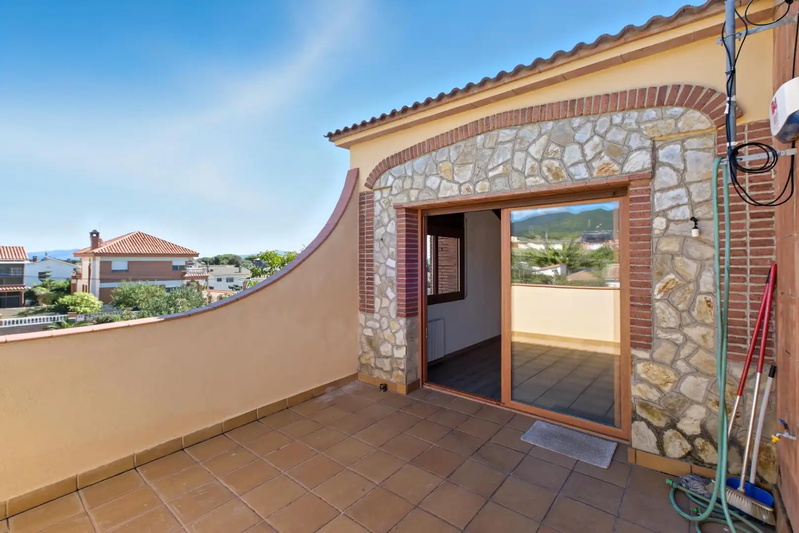 Terraza de Casa o chalet en venta en Cànoves I Samalús con Aire acondicionado, Calefacción y Jardín privado