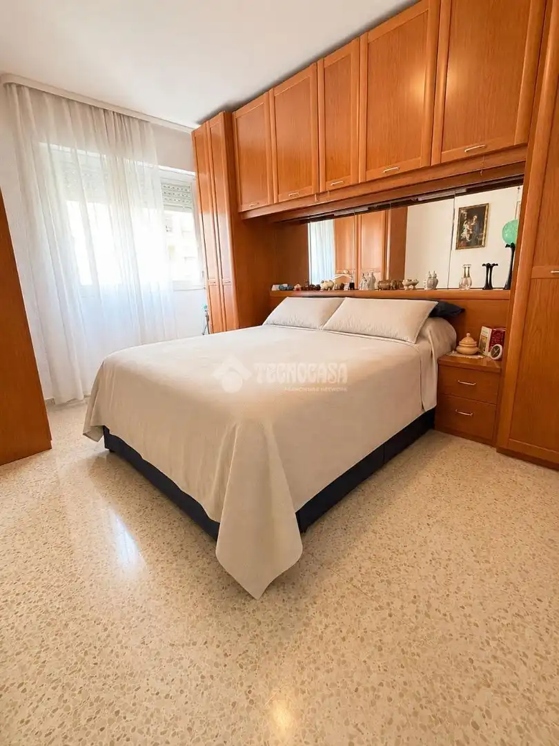 Dormitori de Pis en venda en Alicante / Alacant amb Aire condicionat i Terrassa
