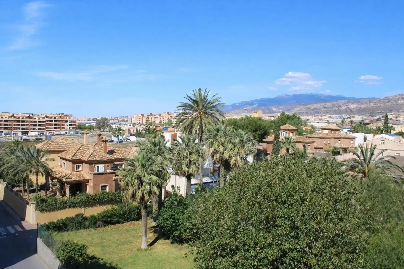 Exterior view of Flat for sale in Roquetas de Mar  with Terrace and Community pool