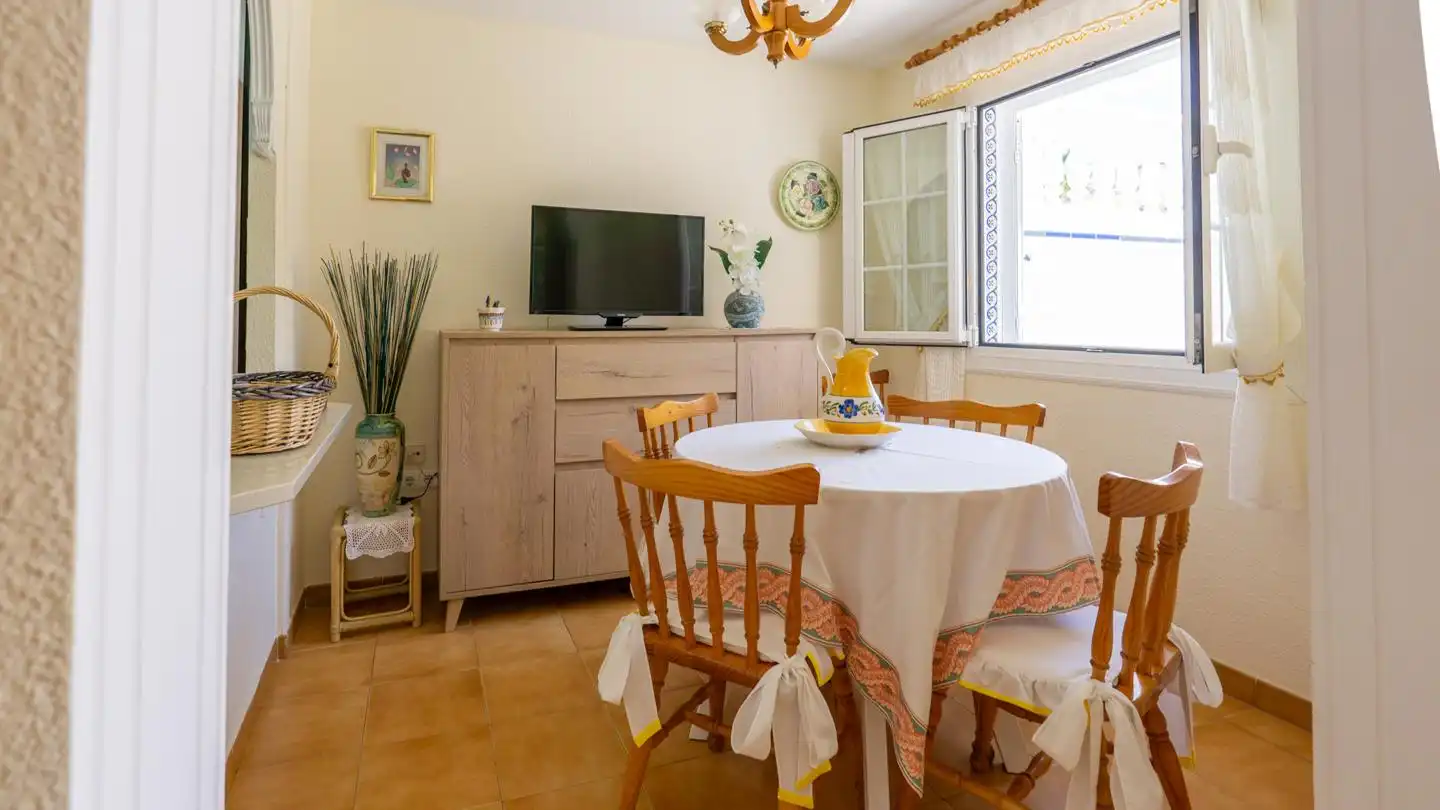 Comedor de Casa adosada en venta en Santa Pola con Terraza, Piscina y Amueblado