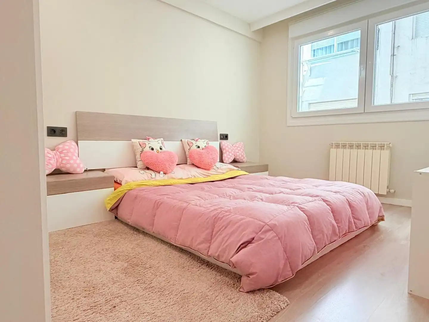Habitación de Piso en venta en Vigo  con Aire acondicionado y Calefacción