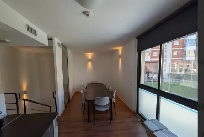 Commercial properties for sale in C. de Cronos, Simancas