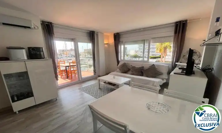 Apartment with pool for sale in Avinguda Port Canigó, imagen 8