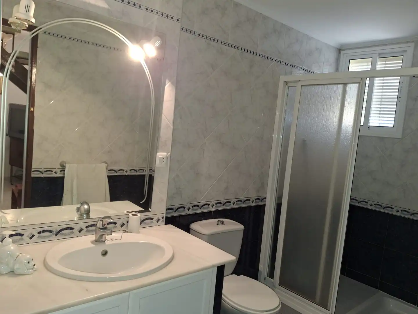 Baño de Casa adosada en venta en Villaverde del Río