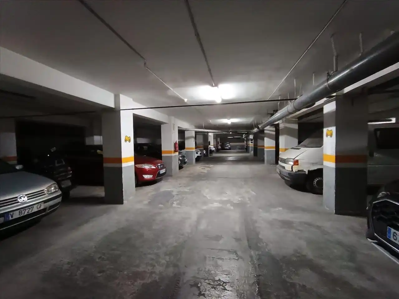 Parking for sale in Tomas De Villarroya, 1, imagen 2