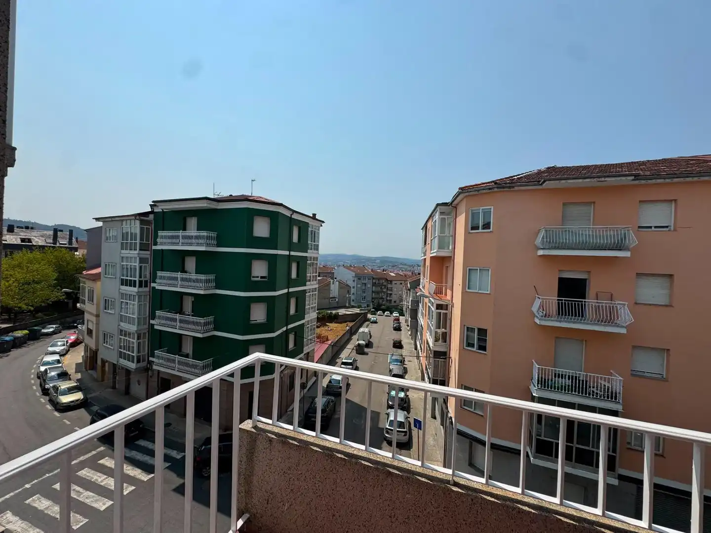Terrassa de Pis de lloguer en Ourense Capital  amb Calefacció, Moblat i Balcó