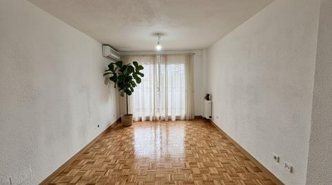 Photo 2 of Flat for sale in Calle de César Pastor Llopis, Santa Eugenia,  Madrid Capital