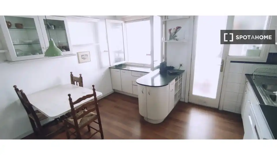 Kitchen of Flat for rent in Barcelona  with Air Conditioner, Heating and Furnished