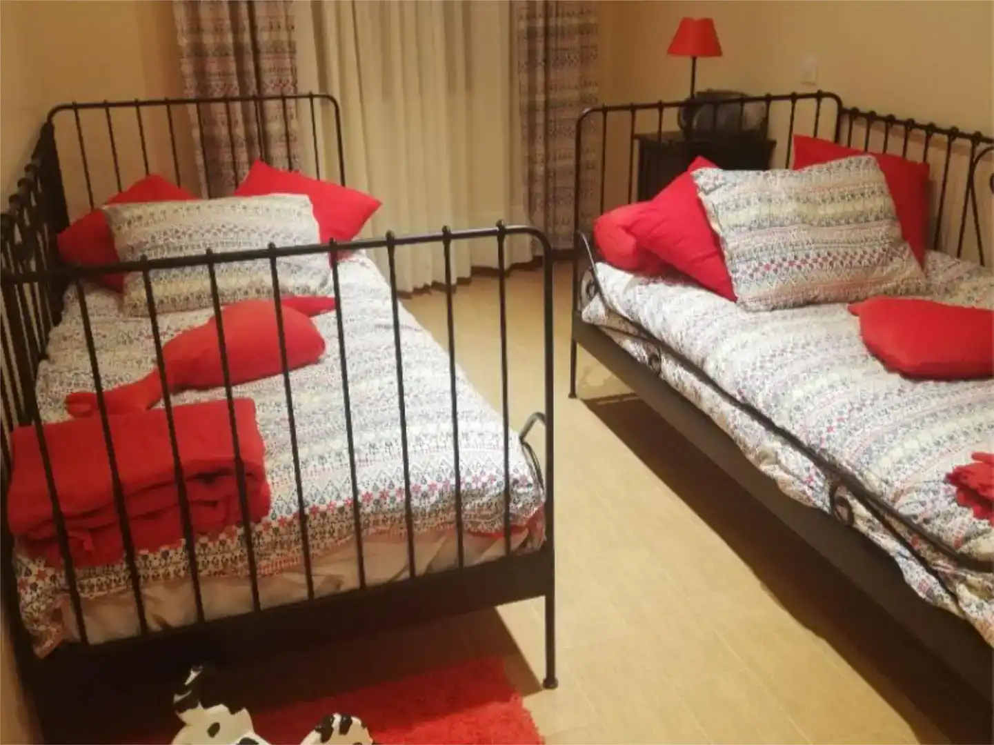 Habitación de Piso en venta en Villa del Campo con Aire acondicionado, Jardín privado y Amueblado