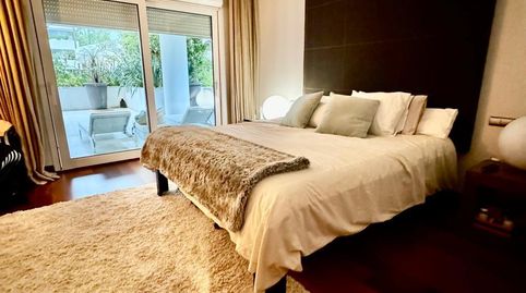 Foto 4 de Apartamento de alquiler en Puerto Banús, Marbella