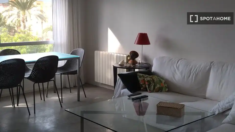 Sala de estar de Piso para compartir en Murcia con Aire acondicionado, Terraza y Amueblado