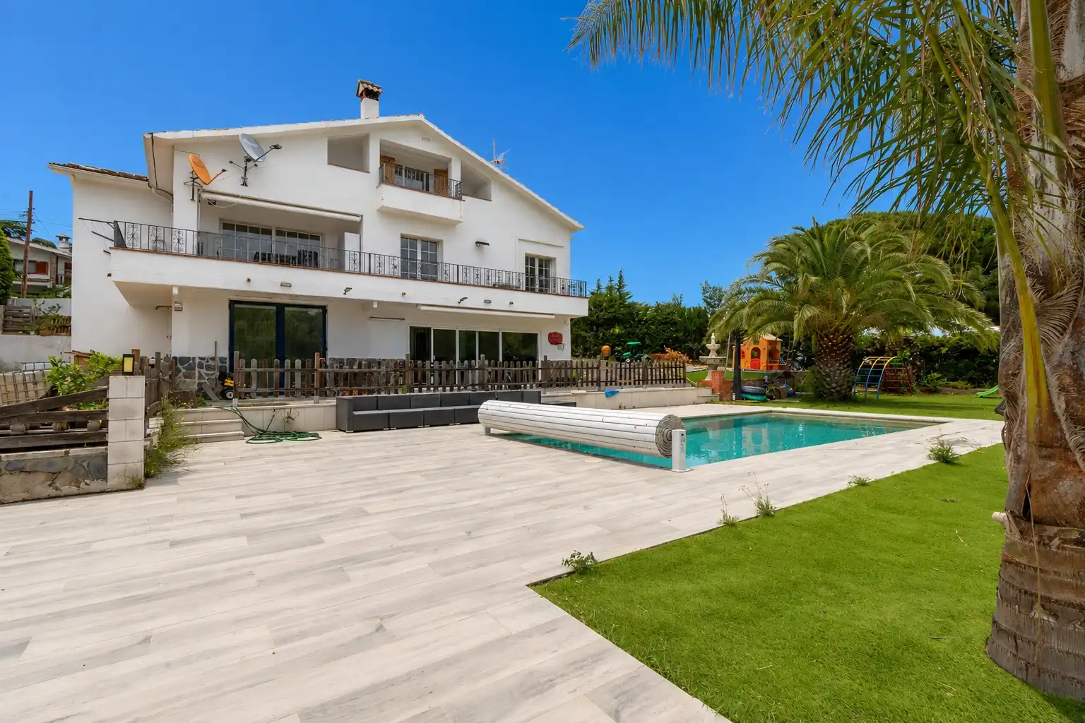 Piscina de Casa o xalet en venda en Sant Cebrià de Vallalta amb Aire condicionat, Calefacció i Jardí privat