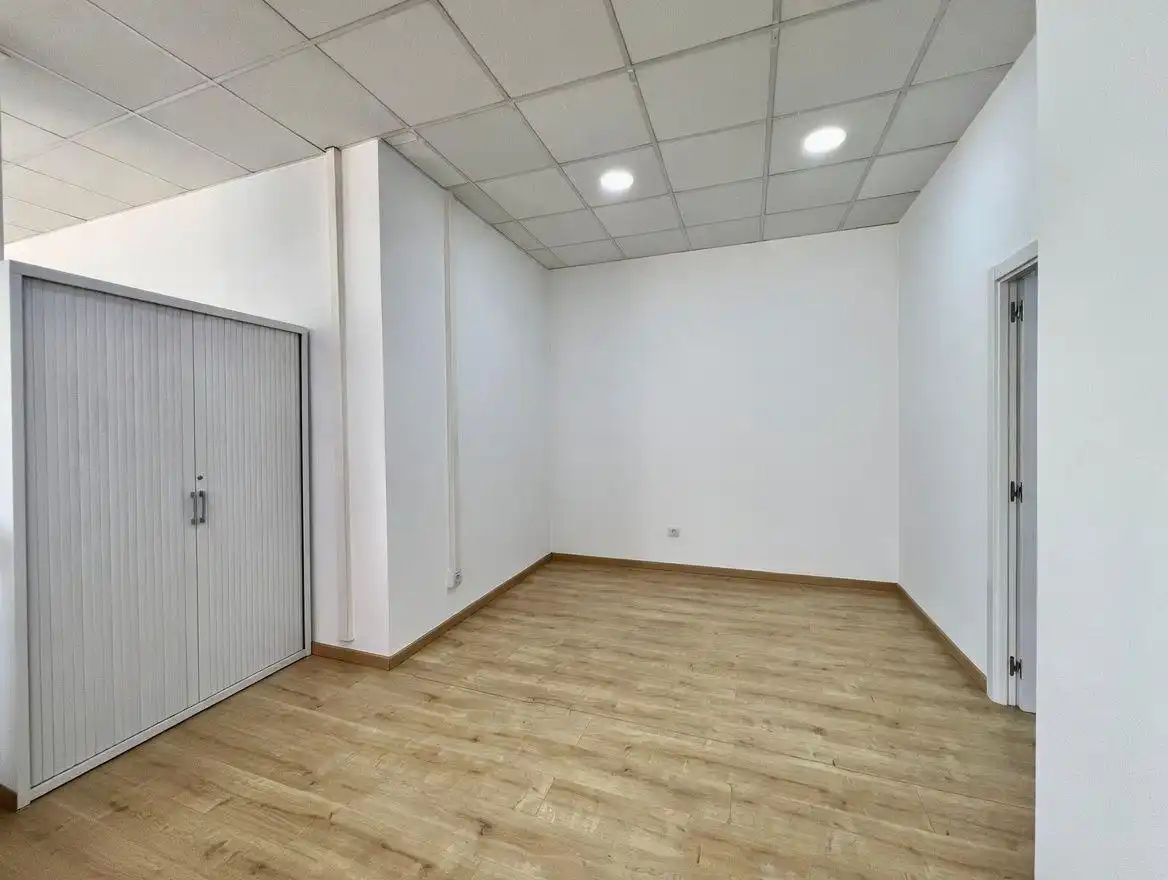 Local de alquiler en Sabadell
