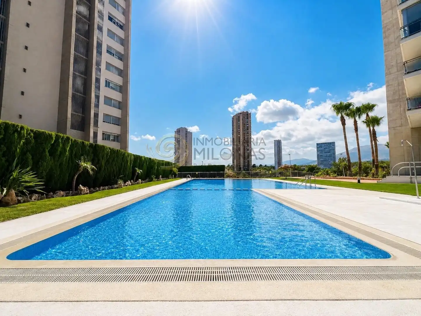 Apartamento con piscina en venta en Via Parque, imagen 29