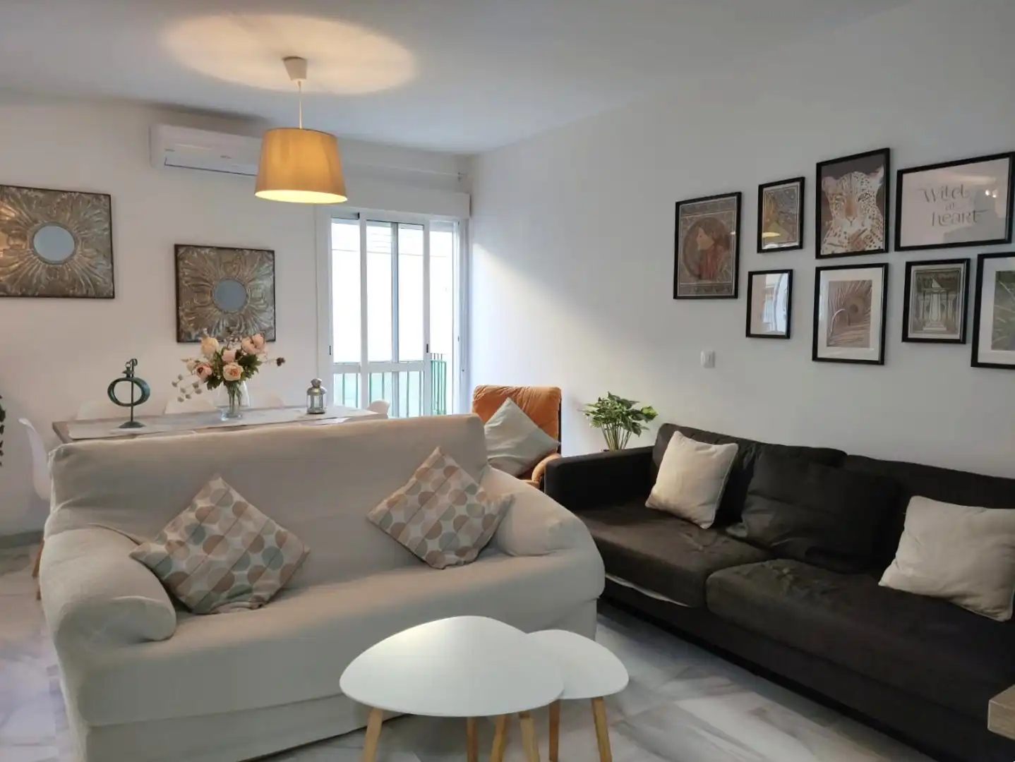 Sala d'estar de Pis en venda en Sanlúcar de Barrameda amb Aire condicionat