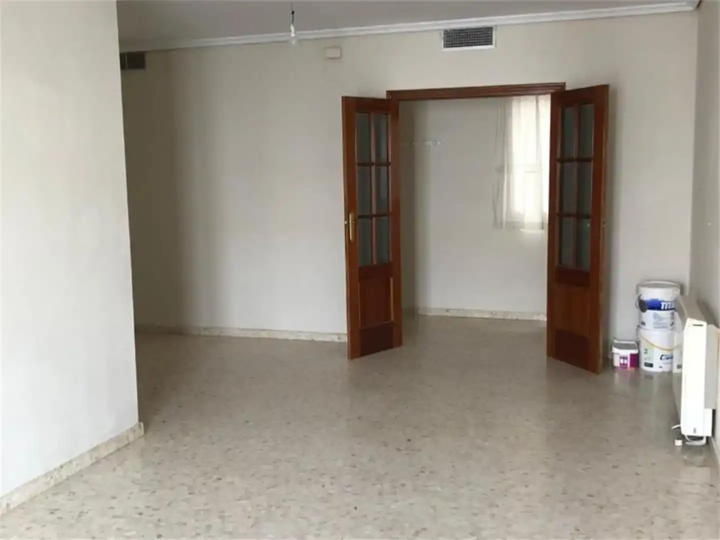 Dormitori de Pis en venda en Azuaga amb Aire condicionat i Balcó