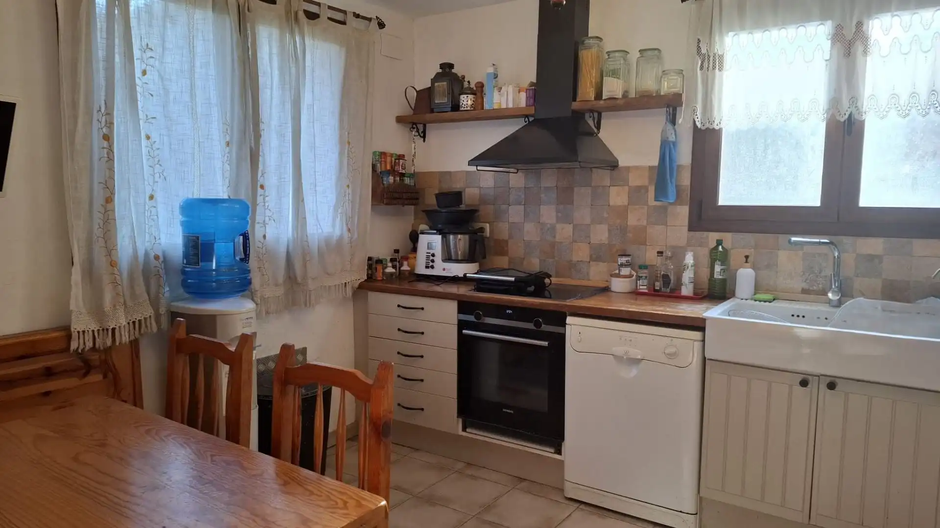 Houses for sale in Vallirana