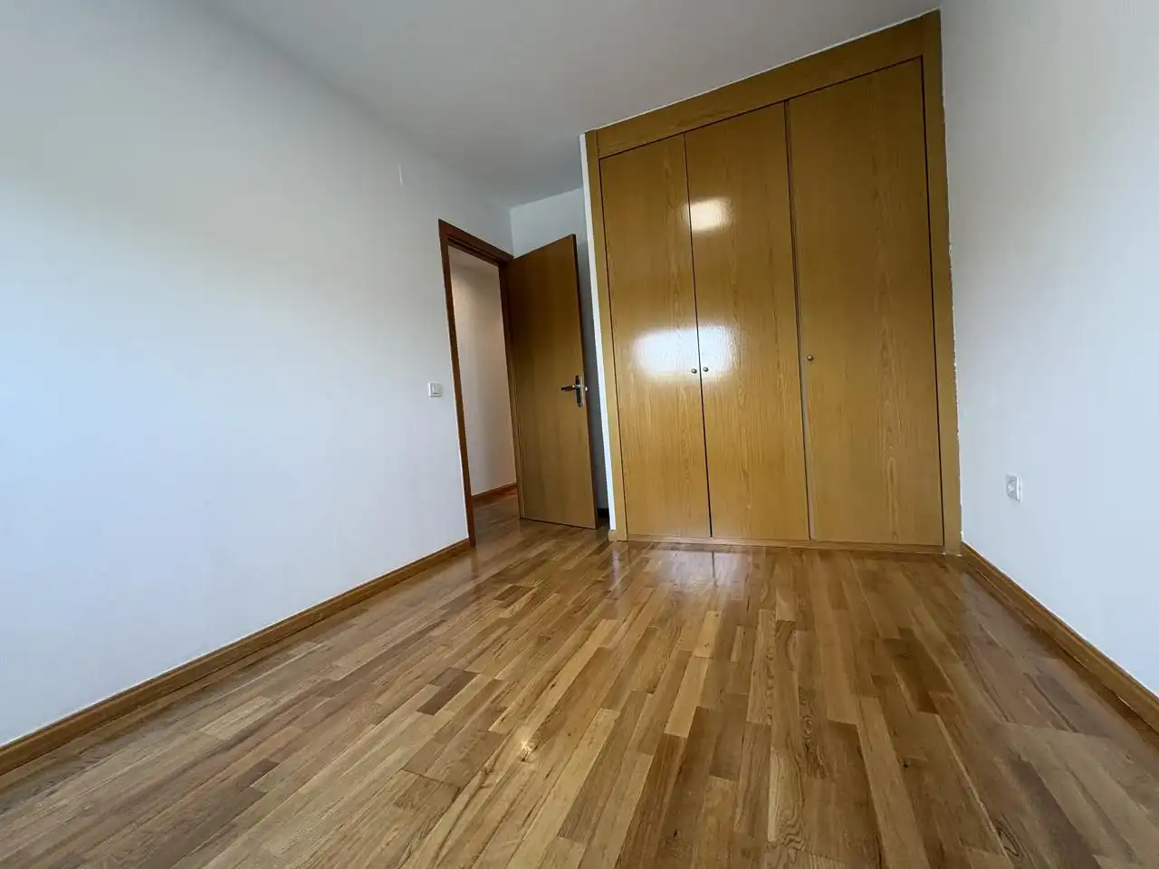 Dormitori de Pis en venda en Madrid amb Calefacció, Terrassa i Traster