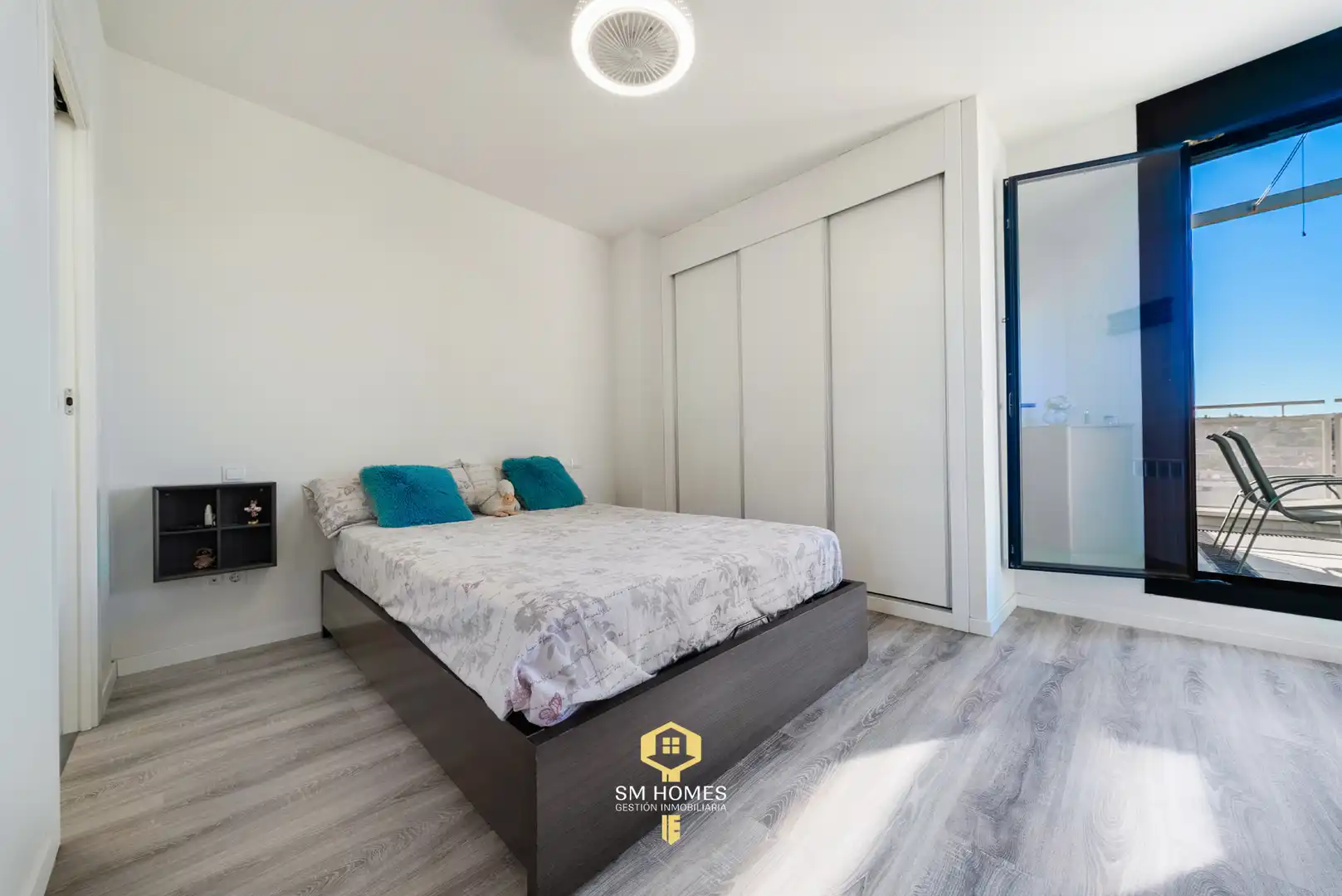 Habitación de Ático en venta en Arganda del Rey con Aire acondicionado, Calefacción y Terraza