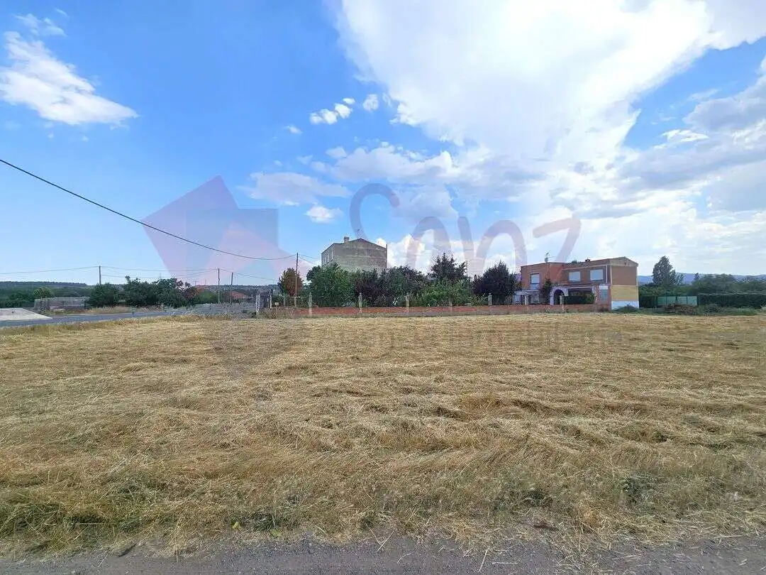 Terreno rústico en venta en LR-254