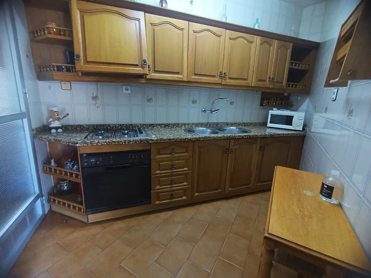 Cocina de Piso en venta en Loja con Aire acondicionado, Amueblado y Horno
