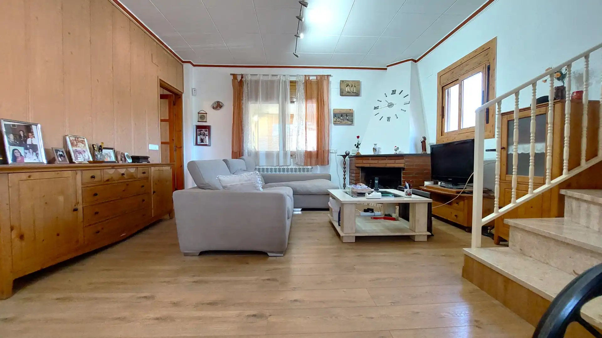 Sala d'estar de Casa o xalet en venda en Sant Llorenç Savall amb Calefacció, Jardí privat i Terrassa