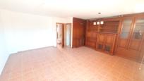 Living room of Single-family semi-detached for sale in Villanueva de la Torre  with Terrace