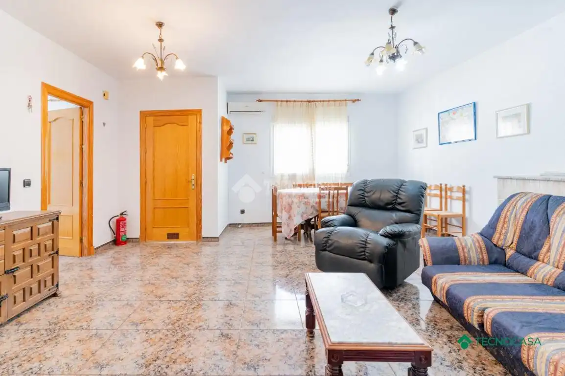 Maison jumelée à vendre à Enix, imagen 3