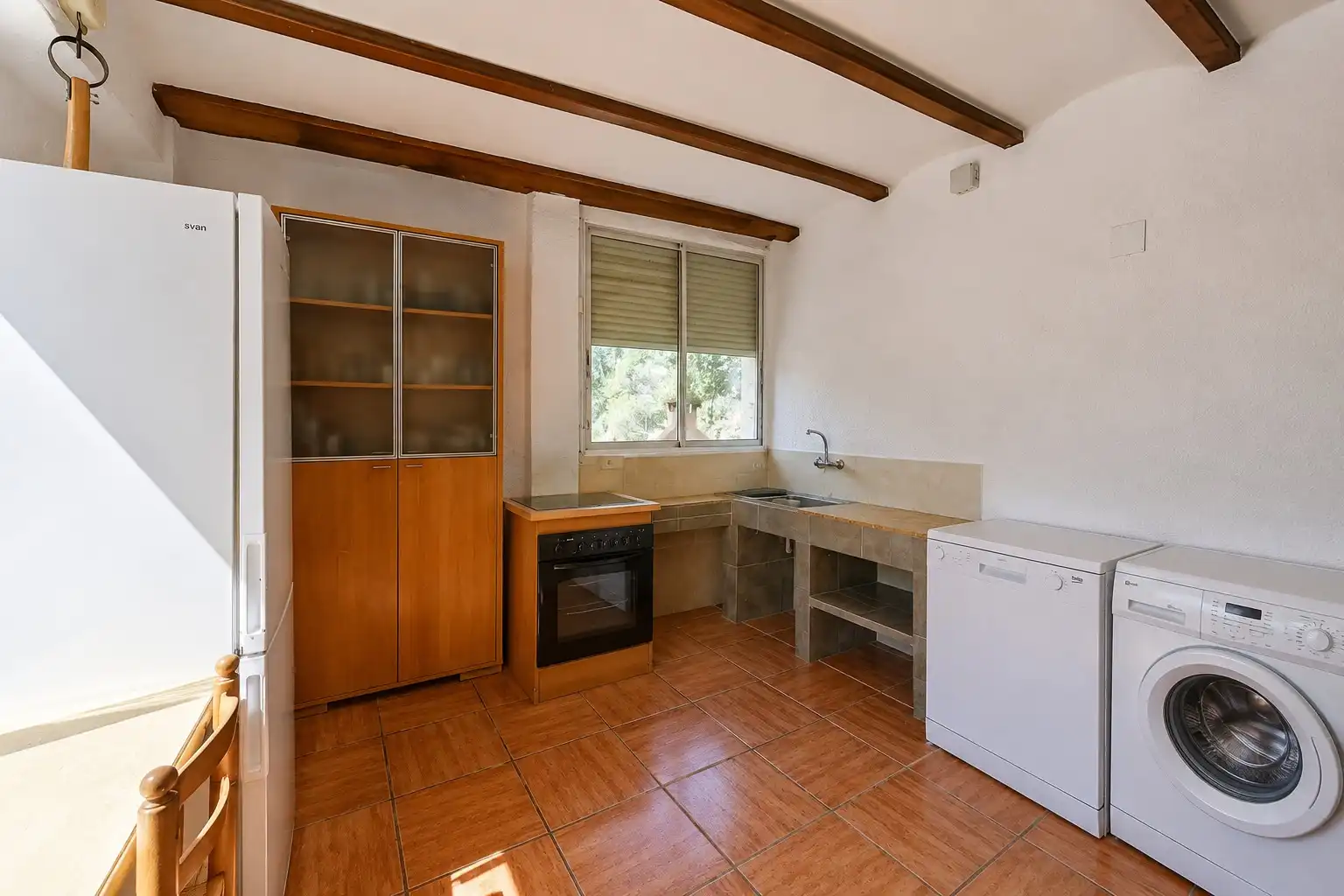 Cuina de Casa o xalet en venda en Alberic amb Jardí privat, Terrassa i Traster