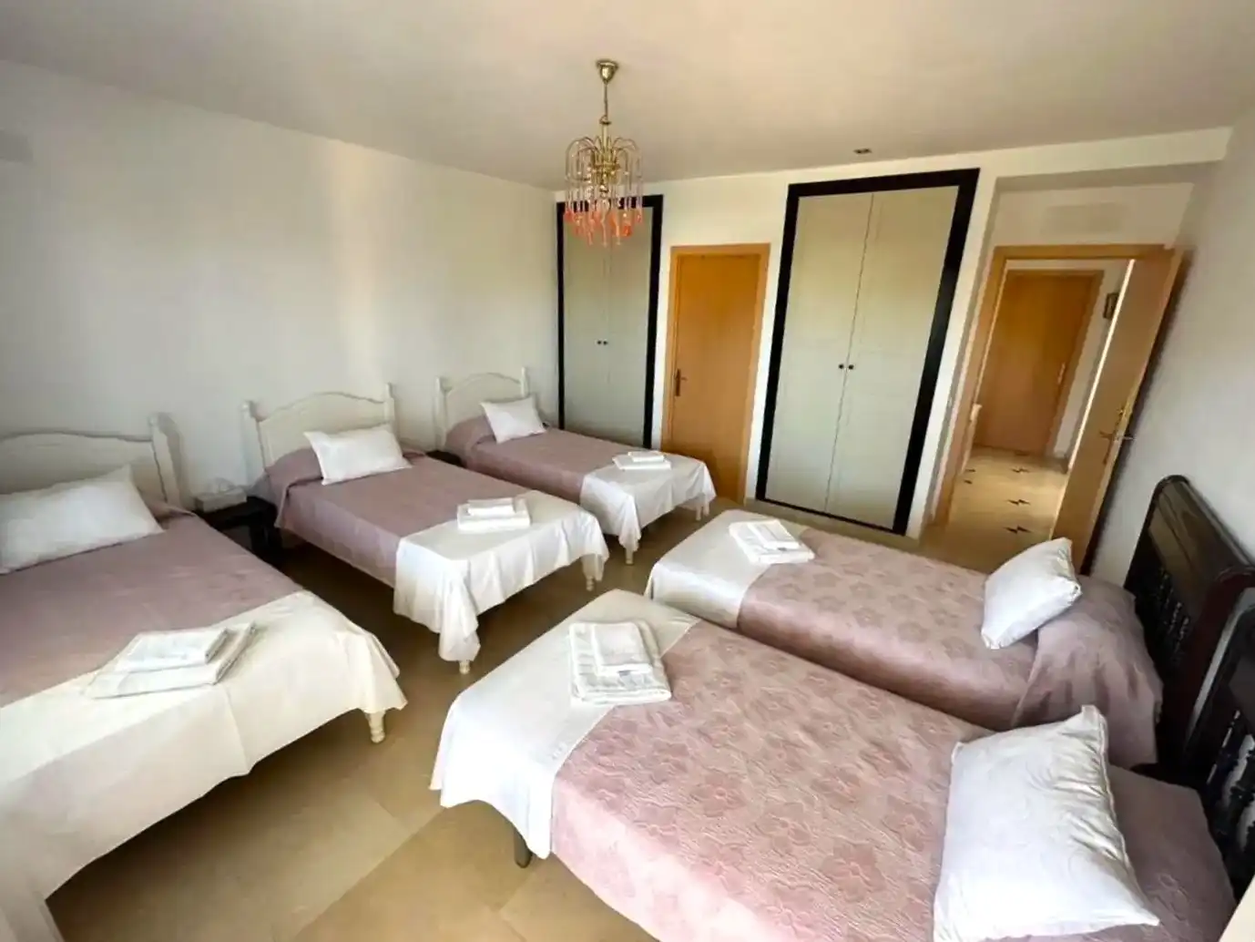 Casa con terraza en venta en Pueblo - Urbanizaciones, imagen 7