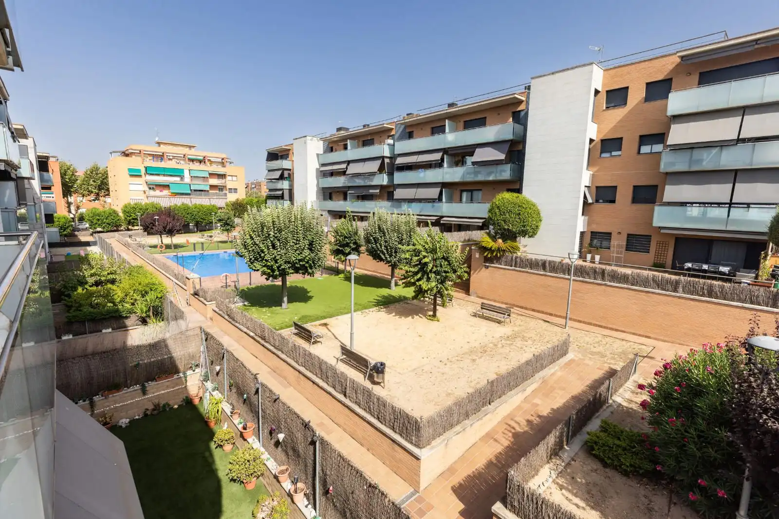 Terrassa de Pis en venda en Parets del Vallès amb Calefacció, Jardí privat i Parquet