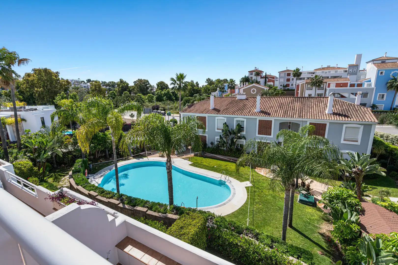 Garden of Apartments for rent in Estepona  with Air Conditioner, Terrace and Storage room