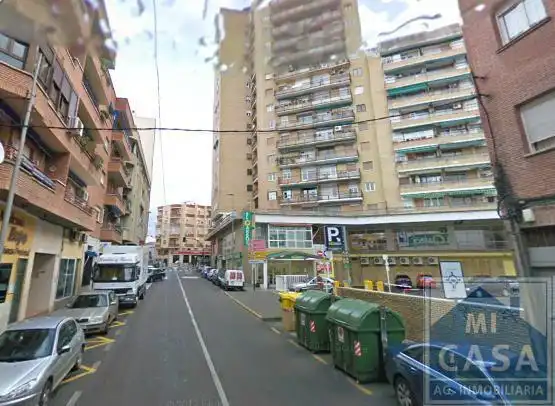 Appartamento con ascensore in vendita a Centro