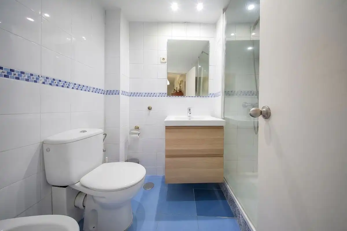 Baño de Piso en venta en Madrid con Aire acondicionado, Calefacción y Terraza