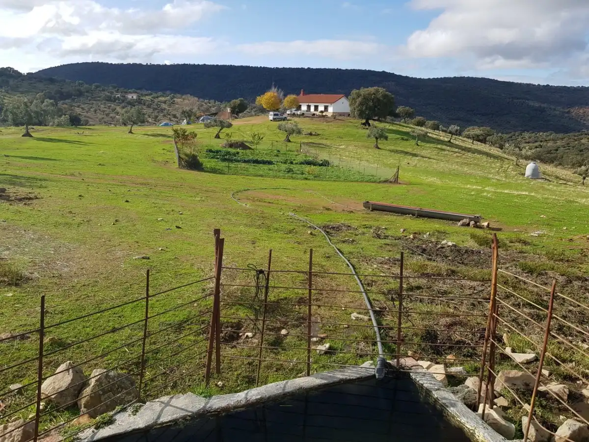 Country house zum Verkauf in Villanueva del Rey mit Privatgarten und Abstellraum