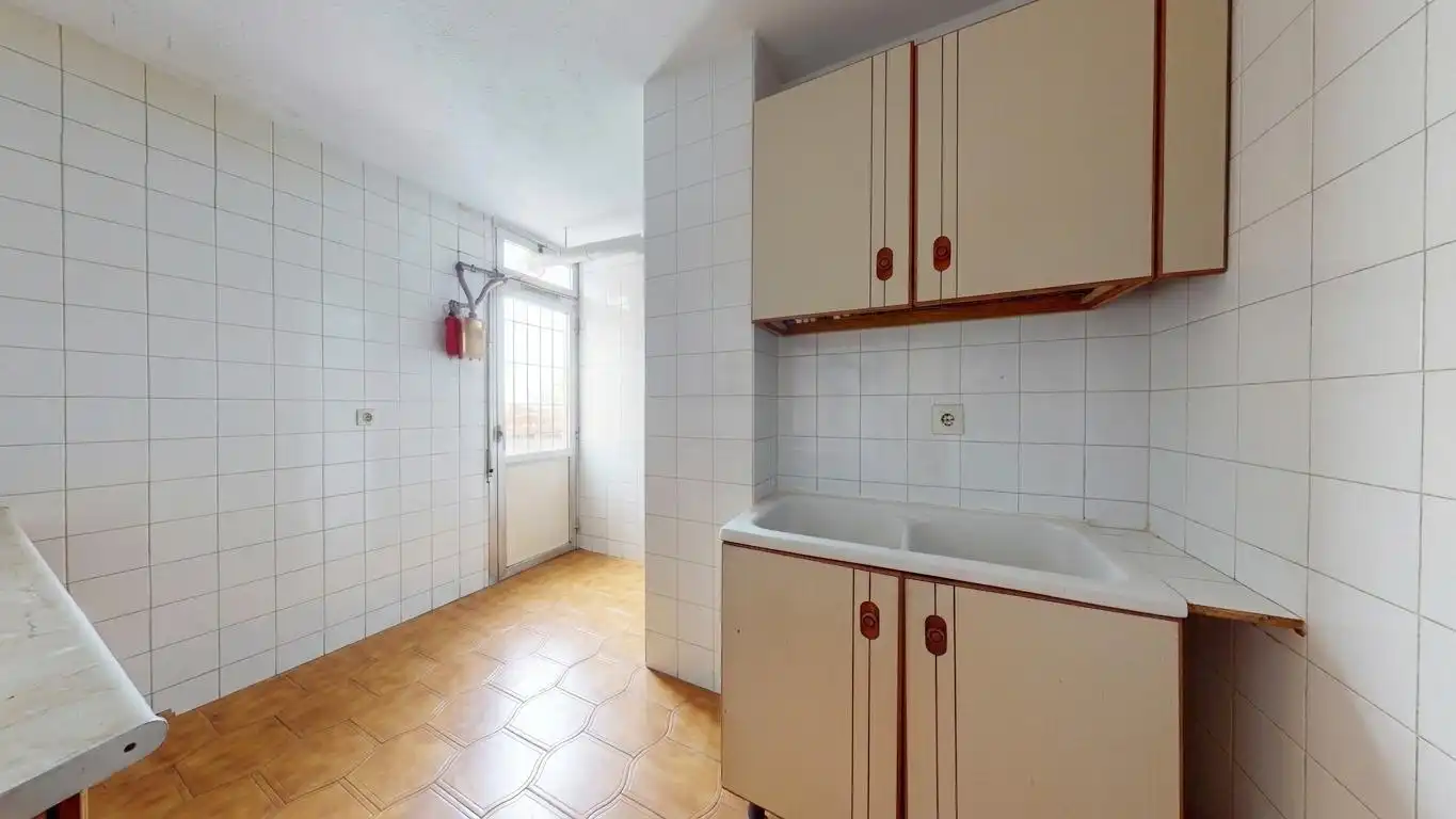 Cuina de Pis en venda en Madrid amb Calefacció