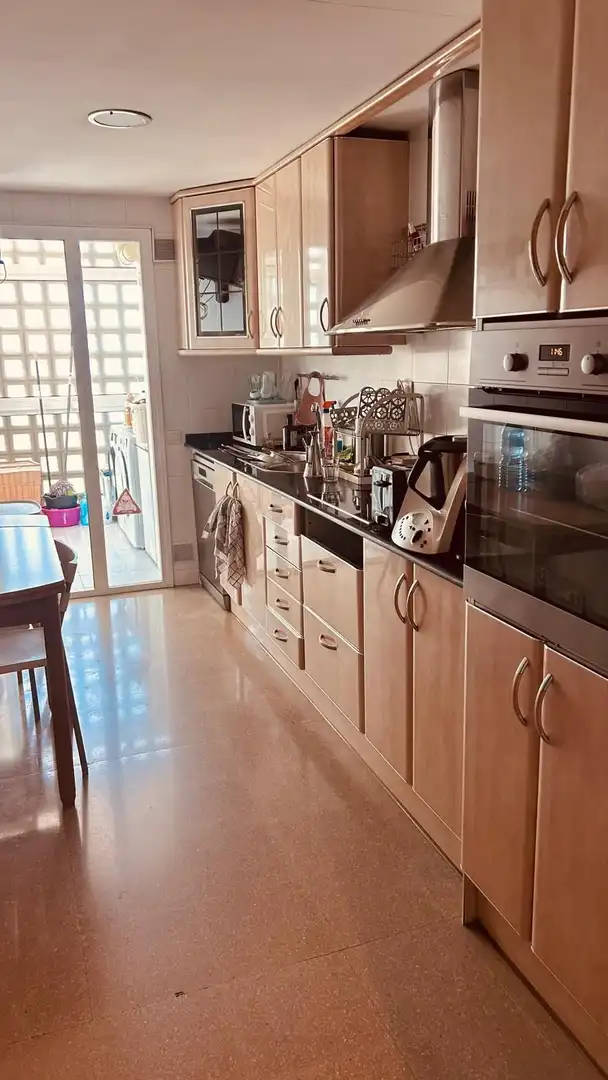 Küche von Wohnung zur Miete in Sant Feliu de Llobregat mit Heizung