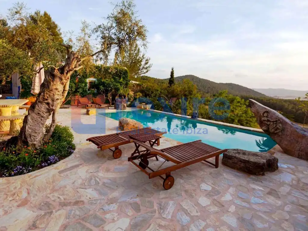 Jardí de Casa o xalet de lloguer en Sant Joan de Labritja amb Aire condicionat, Calefacció i Jardí privat