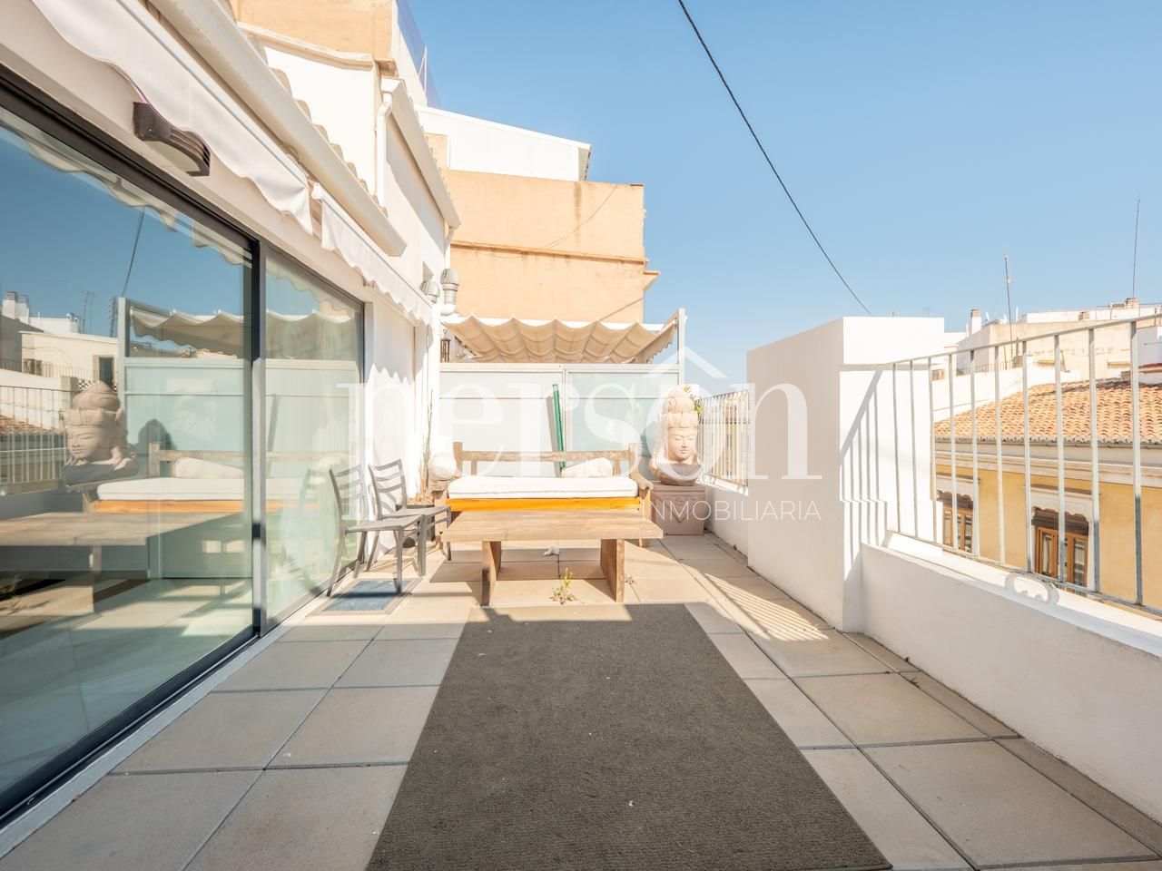 Terrace of Attic to rent in  Valencia Capital  with Air Conditioner, Terrace and Furnished