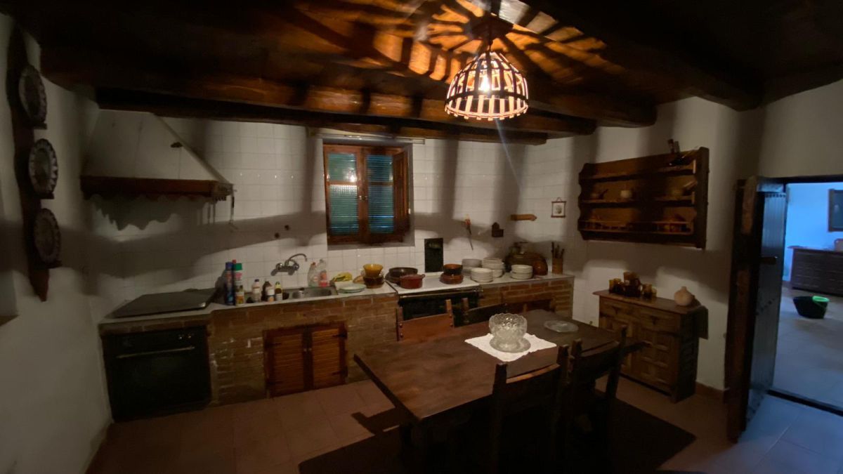 Cocina de Casa o chalet en venta en Santovenia de la Valdoncina con Calefacción, Terraza y Trastero