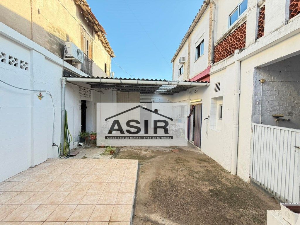 Vista exterior de Casa o xalet en venda en Alzira