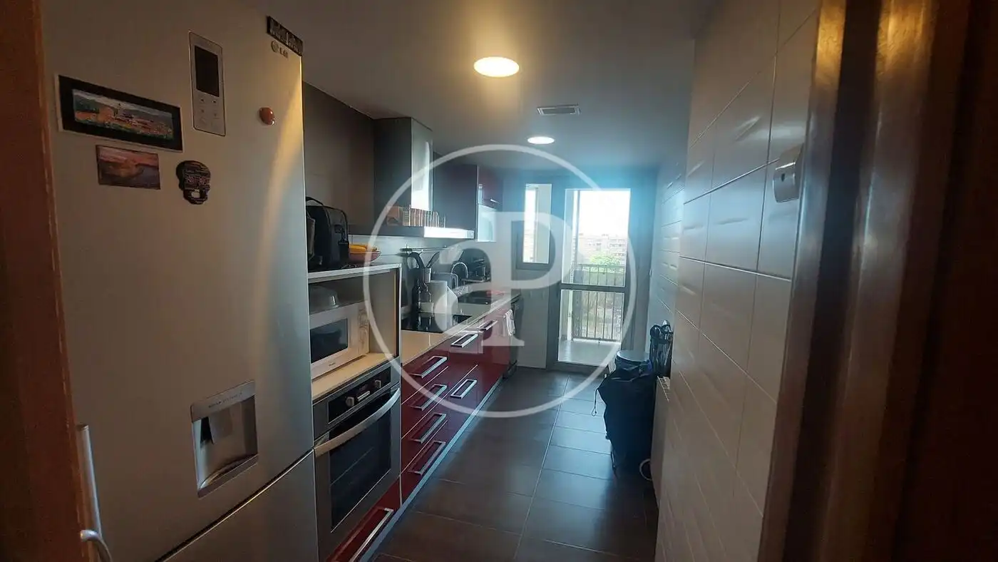 Kitchen of Flat for rent in Valencia  with Air Conditioner, Terrace and Furnished