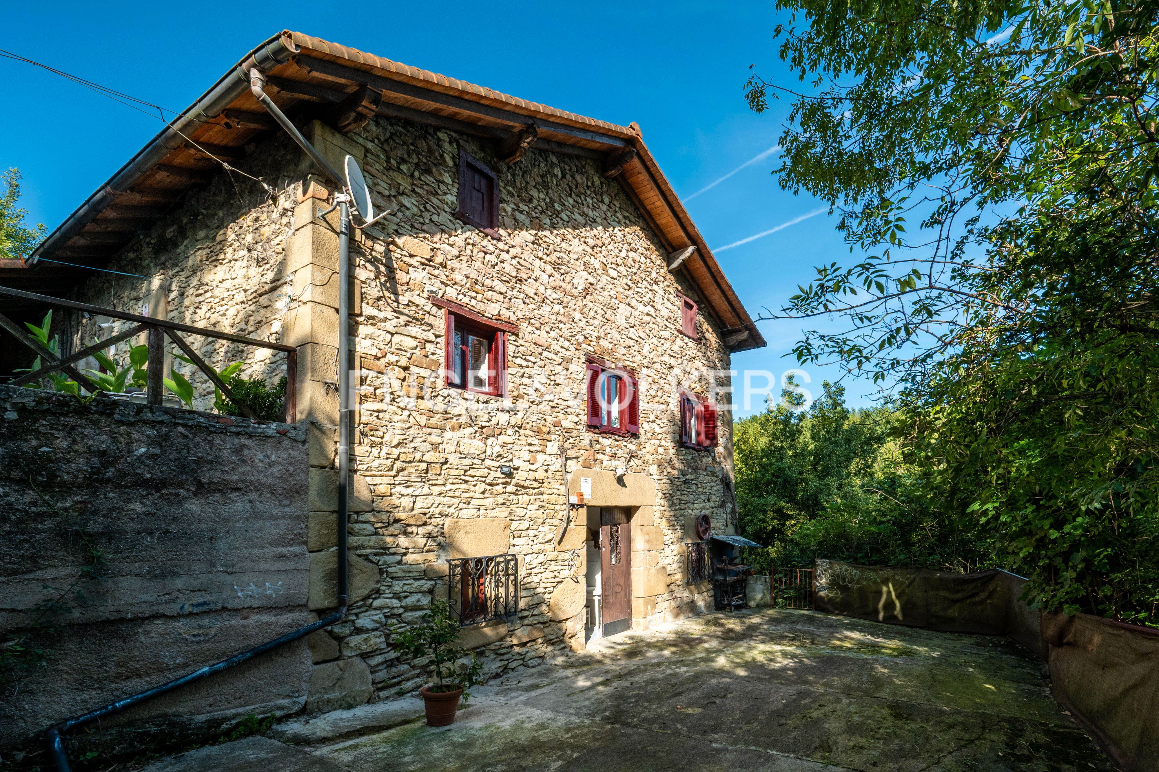 Exterior view of House or chalet for sale in Donostia - San Sebastián   with Heating, Private garden and Terrace