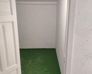 Box room to rent in San Fernando